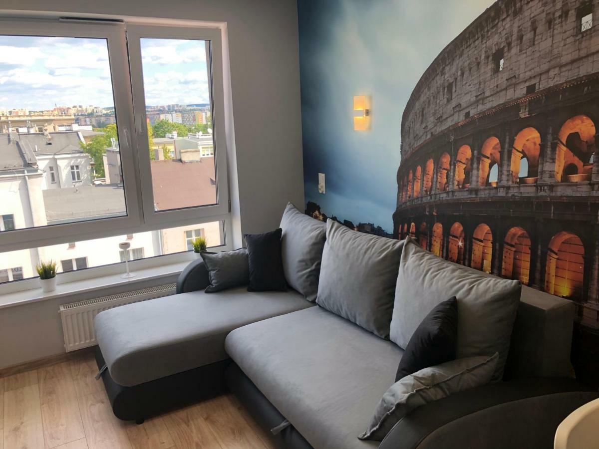Klimatyzowany Apartament Roma Z Garazem Podziemnym เคียลเซ ภายนอก รูปภาพ