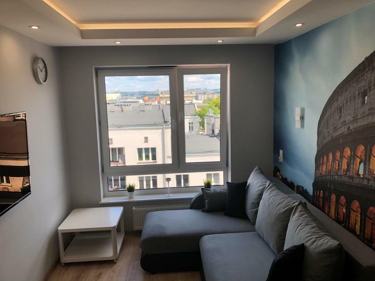 Klimatyzowany Apartament Roma Z Garazem Podziemnym เคียลเซ ภายนอก รูปภาพ